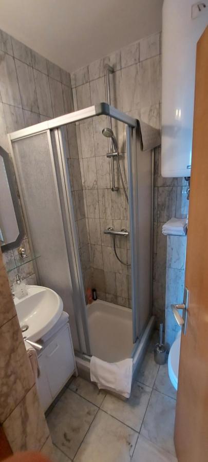 Katarina Room 1 Трибань-Крушчица Экстерьер фото